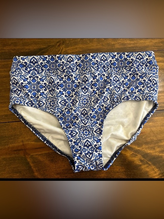 Lands' End Other - Lands' End Navy and White Floral Tile Bikini Bottoms